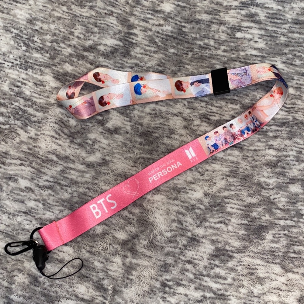 BTS Fan Merchandise Set NEW - Picture 5 of 10